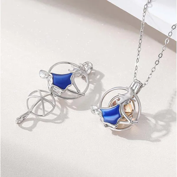 Dây Chuyền Nữ Lili Jewelry Dạng Lồng Đóng Mở Halloween Chứa Đá CZ LILI_636964 Màu Bạc (Phù Thuỷ Cưỡi Chổi) - Trang sức - Vua Hàng Hiệu