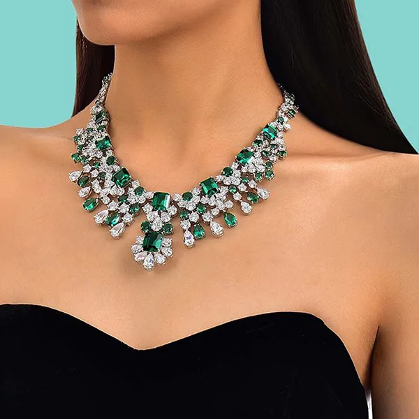 Dây Chuyền Nữ Lili Jewelry Đính Đá Carbon Tổng Hợp Cao Cấp Rising Sun LILI_833167 Màu Xanh Bạc