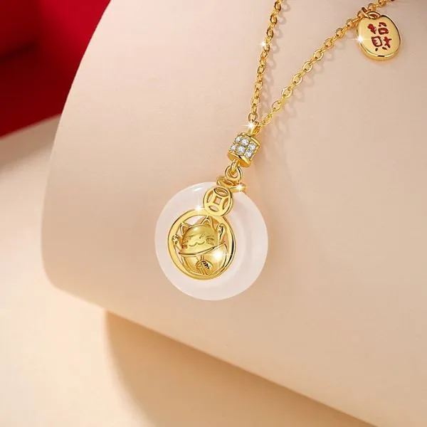 Dây Chuyền Nữ Lili Jewelry Đính Đá Chalcedony Mèo Thần Tài Megan LILI_105561 Màu Vàng Gold