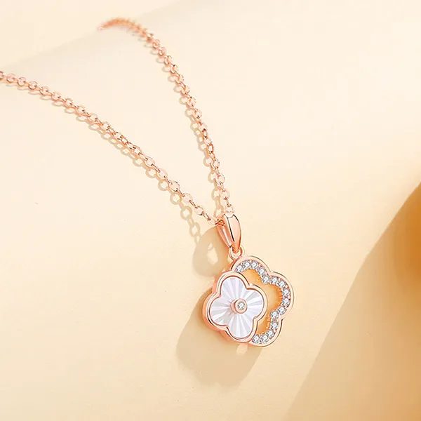 Dây Chuyền Nữ Lili Jewelry Đính Đá CZ Cỏ 4 Lá Eden LILI_125958 Màu Vàng Hồng - Trang sức - Vua Hàng Hiệu