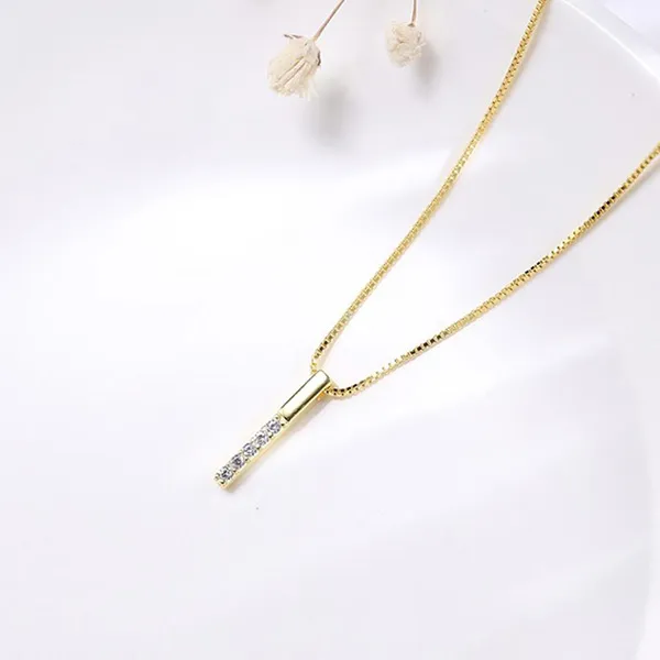 Dây Chuyền Nữ Lili Jewelry Đính Đá CZ Dạng Mảnh Nhỏ Hình Thanh Thẳng Basic LILI_053967 Màu Vàng - Trang sức - Vua Hàng Hiệu