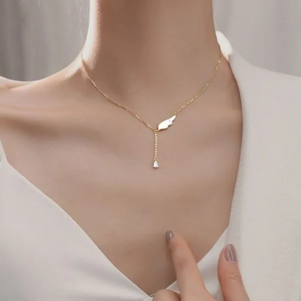 Dây Chuyền Nữ Lili Jewelry Đính Đá CZ Đôi Cánh Thiên Thần LILI_759831 Màu Vàng Gold