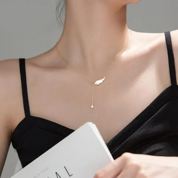Dây Chuyền Nữ Lili Jewelry Đính Đá CZ Đôi Cánh Thiên Thần LILI_759831 Màu Vàng Gold