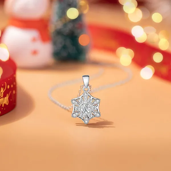 Dây Chuyền Nữ Lili Jewelry Đính Đá CZ Hình Bông Tuyết Xoay Tròn Snow LILI_159481 Màu Bạc