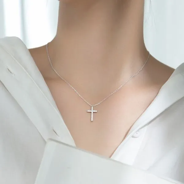 Dây Chuyền Nữ Lili Jewelry Đính Đá CZ Hình Chữ T Thánh Giá Chữ Thập Elsie LILI_131097 Màu Trắng