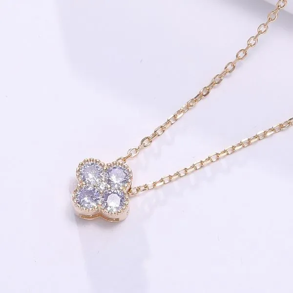 Dây Chuyền Nữ Lili Jewelry Đính Đá CZ Hình Cỏ 4 Lá Đa Sắc Lea LILI_097910 Màu Tím Nhạt