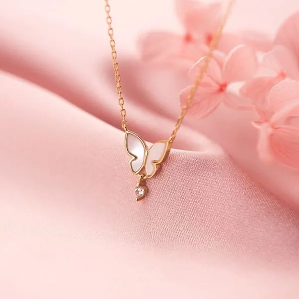 Dây Chuyền Nữ Lili Jewelry Đính Đá CZ Hình Hồ Điệp Ada LILI_131181 Màu Vàng Gold