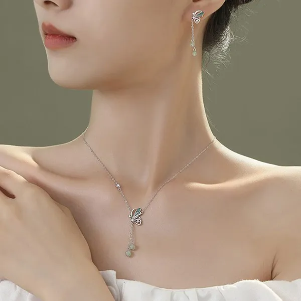 Dây Chuyền Nữ Lili Jewelry Đính Đá CZ Hình Hồ Điệp Angelica LILI_105230 Màu Bạc - Trang sức - Vua Hàng Hiệu