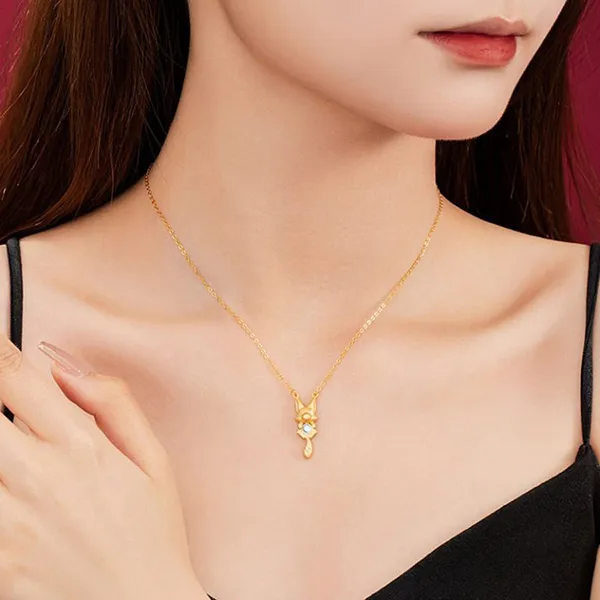 Dây Chuyền Nữ Lili Jewelry Đính Đá CZ Hình Hồ Ly Hadley LILI_159596 Màu Vàng - Trang sức - Vua Hàng Hiệu