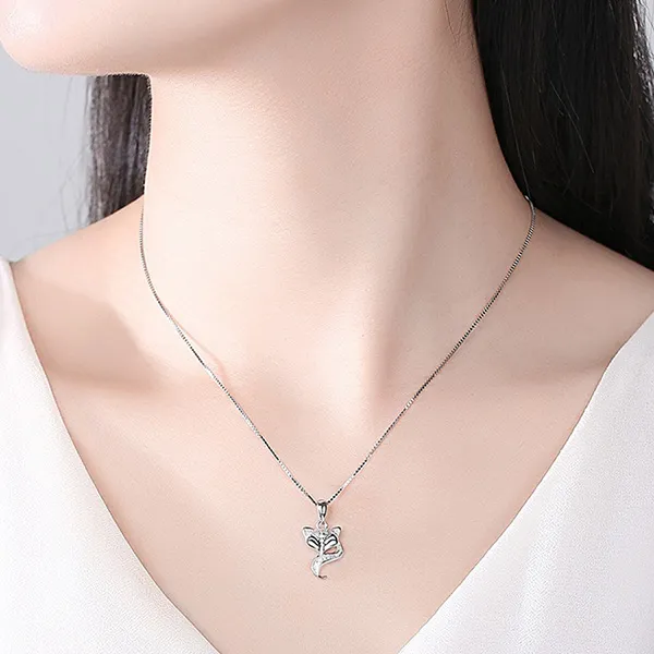 Dây Chuyền Nữ Lili Jewelry Đính Đá CZ Hình Hồ Ly Julia LILI_159434 Màu Bạc - Trang sức - Vua Hàng Hiệu