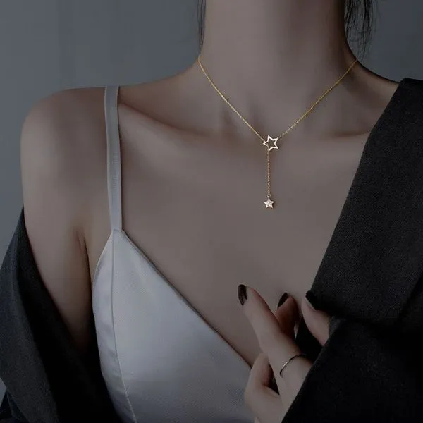 Dây Chuyền Nữ Lili Jewelry Đính Đá CZ Hình Ngôi Sao 5 Cánh Aleah LILI_097359 Màu Vàng Gold