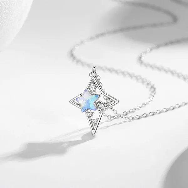 Dây Chuyền Nữ Lili Jewelry Đính Đá CZ Hình Ngôi Sao 5 Cánh Halle LILI_097494 Màu Bạc