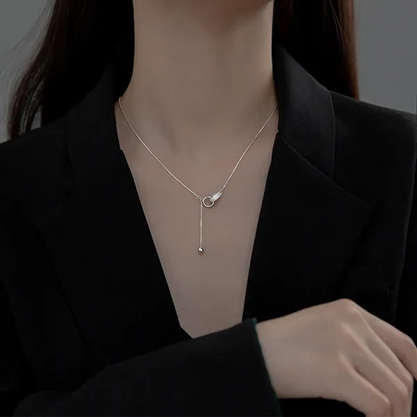 Dây Chuyền Nữ Lili Jewelry Đính Đá CZ Hình Nhẫn Đôi Phelan LILI_954156 Màu Bạc