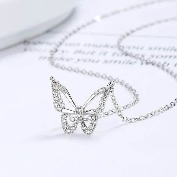 Dây Chuyền Nữ Lili Jewelry Đính Đá CZ Hồ Điệp LILI_766953 Màu Trắng