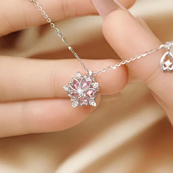 Dây Chuyền Nữ Lili Jewelry Đính Đá CZ Hoa Anh Đào Kai LILI_098226 Màu Bạc Hồng