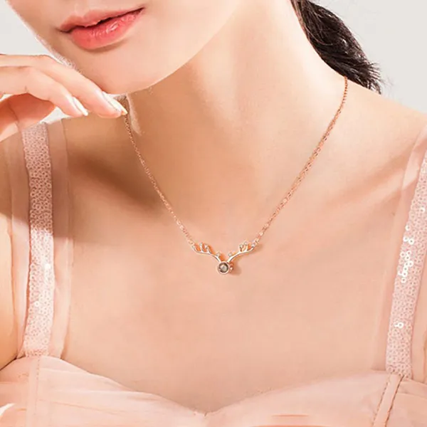 Dây Chuyền Nữ Lili Jewelry Đính Đá CZ Hươu Con Khắc 100 Chữ I LOVE U LILI_757186 Màu Vàng Hồng