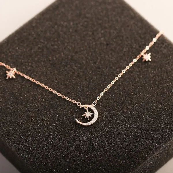 Dây Chuyền Nữ Lili Jewelry Đính Đá CZ Mặt Trăng Sao Jade Rabbit LILI_144186 Màu Vàng Hồng - Trang sức - Vua Hàng Hiệu