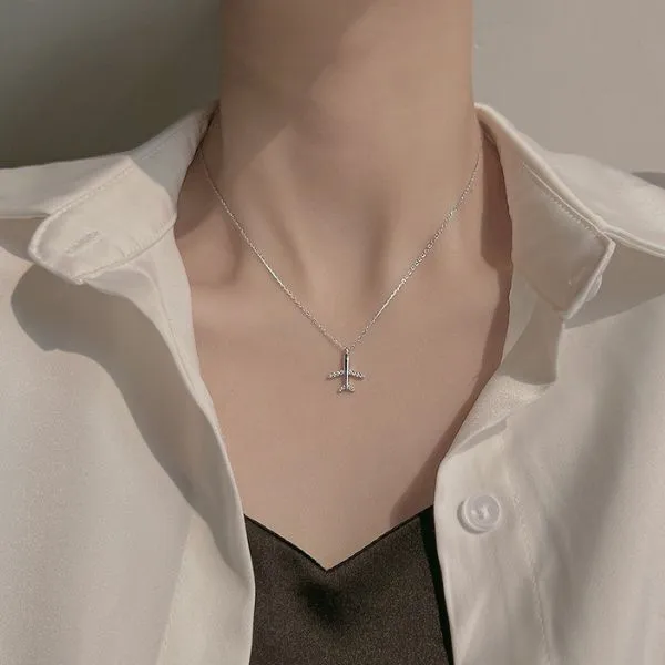 Dây Chuyền Nữ Lili Jewelry Đính Đá CZ Máy Bay Nhỏ Zahra LILI_073850 Màu Trắng - Trang sức - Vua Hàng Hiệu