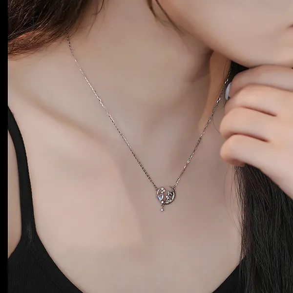 Dây Chuyền Nữ Lili Jewelry Đính Đá CZ Mèo Nhỏ Và Mặt Trăng LILI_105391 Màu Bạc - Trang sức - Vua Hàng Hiệu