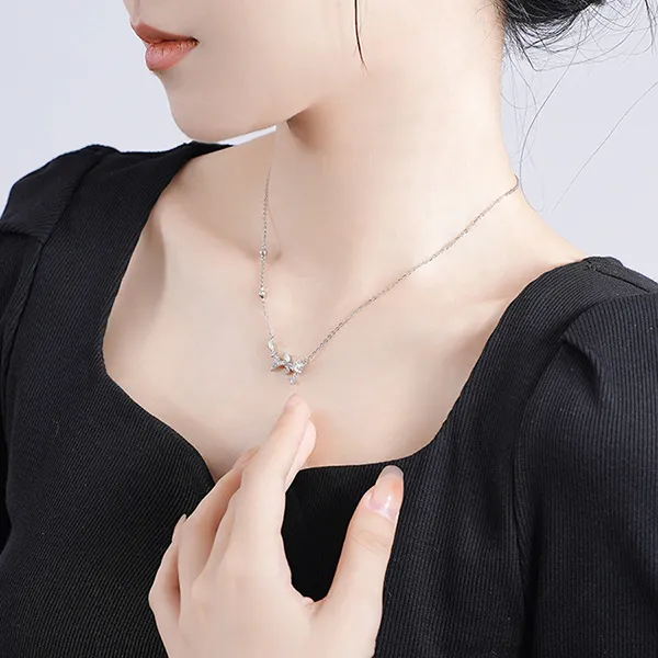 Dây Chuyền Nữ Lili Jewelry Đính Đá CZ Ngôi Sao Băng Annika LILI_098524 Màu Bạc