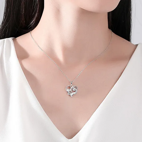 Dây Chuyền Nữ Lili Jewelry Đính Đá CZ Tình Thương Của Mẹ Love Mom LILI_098584 Màu Bạc