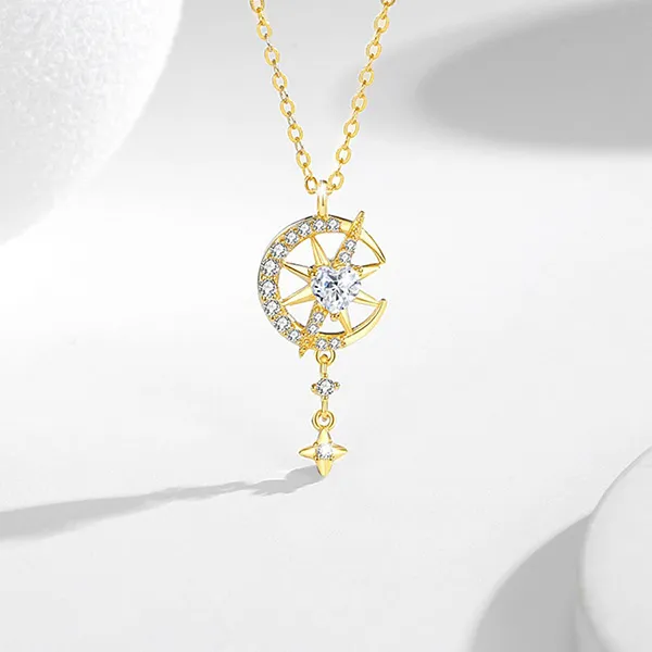 Dây Chuyền Nữ Lili Jewelry Đính Đá CZ Trăng Và Sao Alora LILI_131290 Màu Vàng