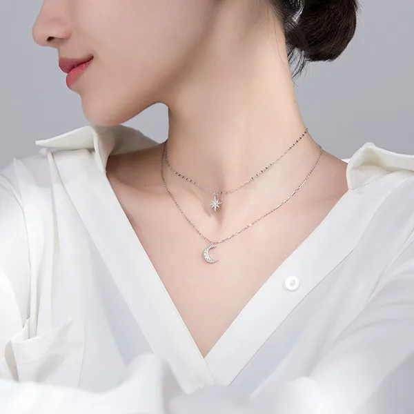 Dây Chuyền Nữ Lili Jewelry Đính Đá CZ Trăng Và Sao Emmie LILI_097589 Màu Bạc