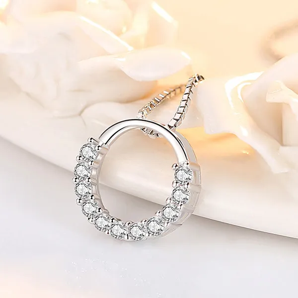 Dây Chuyền Nữ Lili Jewelry Đính Đá CZ Tròn Odette LILI_054047 Màu Bạc