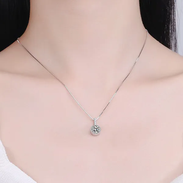 Dây Chuyền Nữ Lili Jewelry Đính Đá CZ Tròn Windy LILI_688998 Màu Bạc