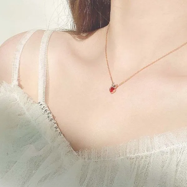 Dây Chuyền Nữ Lili Jewelry Đính Đá Pha Lê Swarovski Trái Tim Vương Miện LILI_965959 Màu Đỏ Vàng