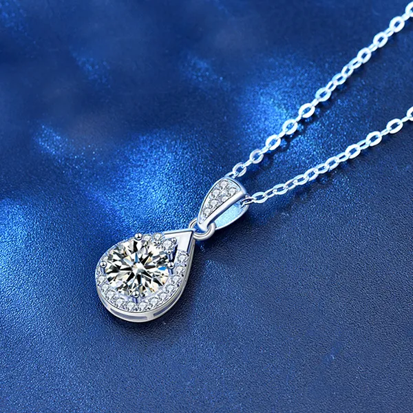 Dây Chuyền Nữ Lili Jewelry Đính Kim Cương Moissanite Hình Giọi Nước Hazel LILI_054955 Màu Bạc - Trang sức - Vua Hàng Hiệu