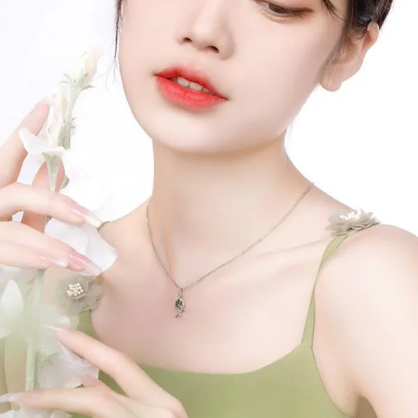 Dây Chuyền Nữ Lili Jewelry Đính Kim Cương Moissanite Hoa Hướng Dương Bellamy LILI_074108 Màu Xanh Lá
