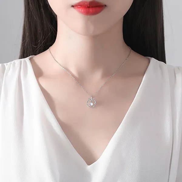 Dây Chuyền Nữ Lili Jewelry Đính Pha Lê Aurora Hình Gạc Nai Hilda LILI_879199 Màu Bạc - Trang sức - Vua Hàng Hiệu