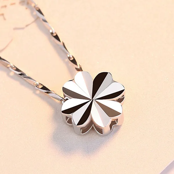 Dây Chuyền Nữ Lili Jewelry Hình Cỏ 4 Lá Lexie LILI_107532 Màu Bạc