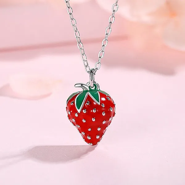 Dây Chuyền Nữ Lili Jewelry Hình Quả Dâu Tây Monica LILI_097626 Màu Bạc Đỏ