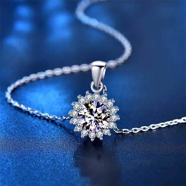 Dây Chuyền Nữ Lili Jewelry Hoa Hướng Dương Luz LILI_099185 Màu Bạc