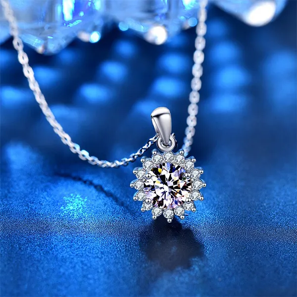 Dây Chuyền Nữ Lili Jewelry Hoa Hướng Dương Luz LILI_099185 Màu Bạc