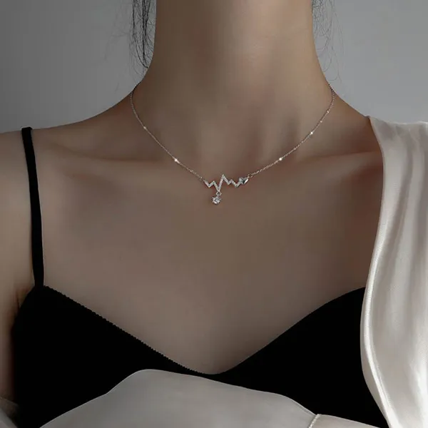 Dây Chuyền Nữ Lili Jewelry Đính Đá CZ Nhịp Tim LILI_293746 Màu Bạc