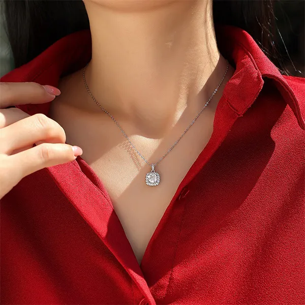 Dây Chuyền Nữ Lili Jewelry Moissanite Alaiya LILI_099248 Màu Bạc