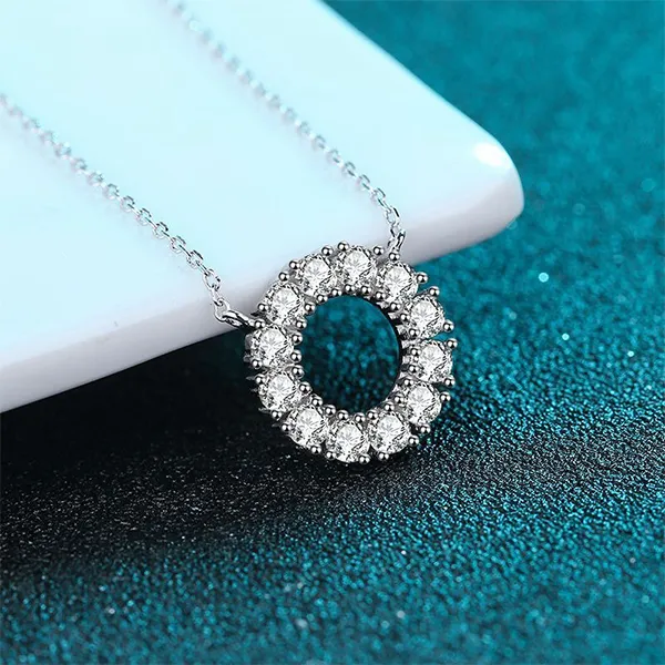 Dây Chuyền Nữ Lili Jewelry Moissanite Paola LILI_099453 Màu Bạc
