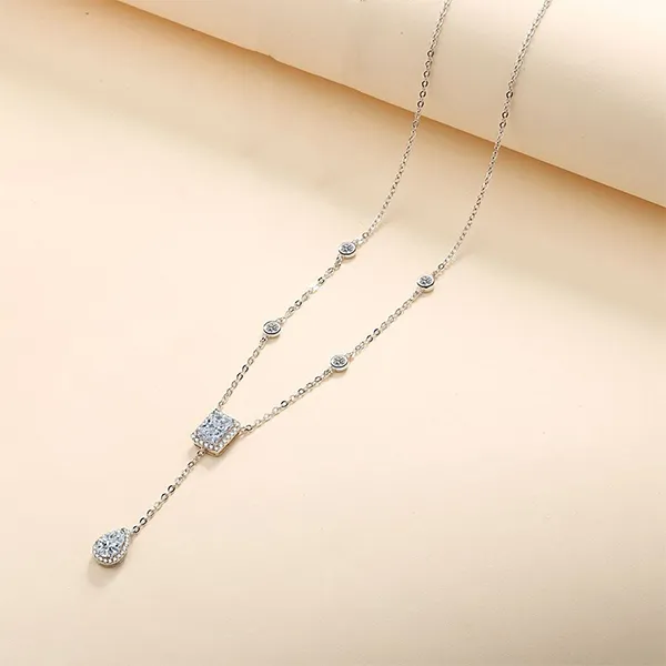 Dây Chuyền Nữ Lili Jewelry Moissanite Winona LILI_099437 Màu Bạc