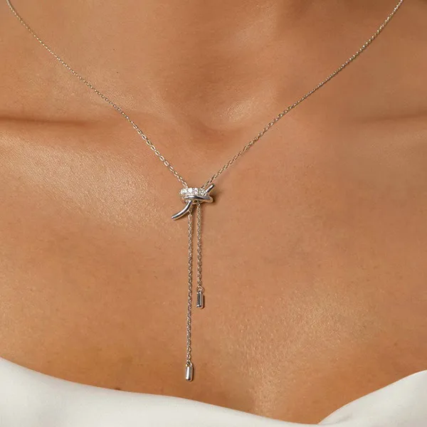 Dây Chuyền Nữ Lili Jewelry Nút Thắt Malaya LILI_105467 Màu Bạc
