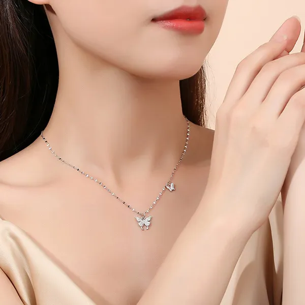 Dây Chuyền Nữ Lili Jewelry S999 Đính Đá CZ Hình Hồ Điệp Loretta LILI_098386 Màu Bạc