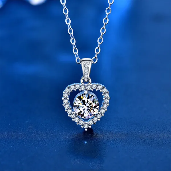 Dây Chuyền Nữ Lili Jewelry Trái Tim Avah LILI_099199 Màu Bạc