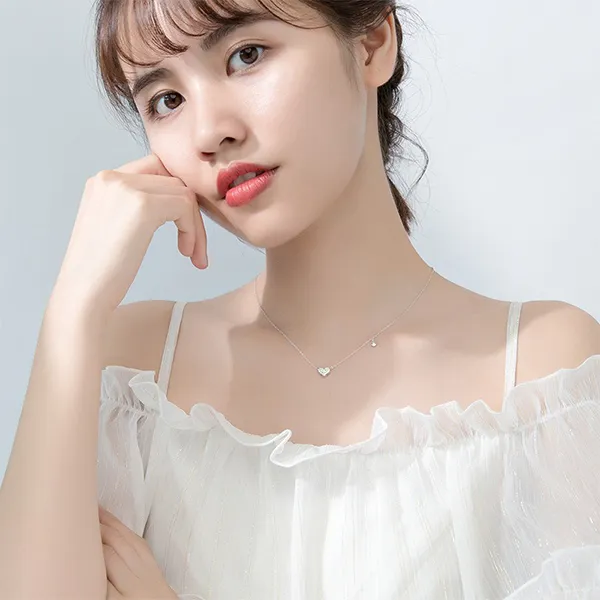 Dây Chuyền Nữ Lili Jewelry Trái Tim Reina LILI_073876 Màu Vàng Trắng