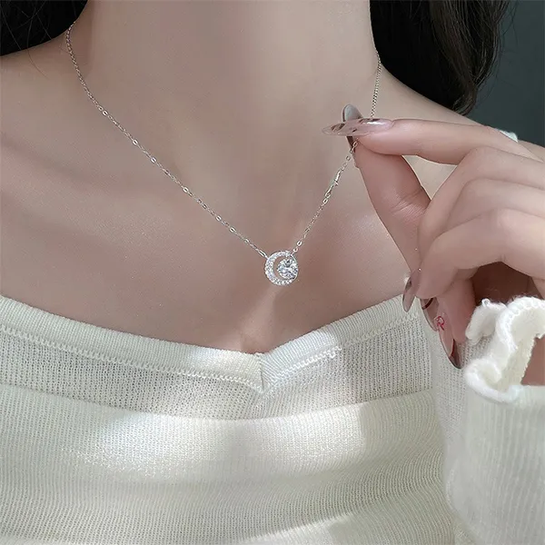 Dây Chuyền Nữ Lili Jewelry Trăng Và Sao Sloane LILI_159798 Màu Bạc