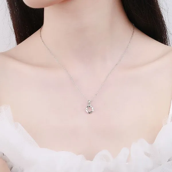 Dây Chuyền Nữ Lili Jewelry Tròn Cách Điệu Evangeline LILI_131573 Màu Trắng