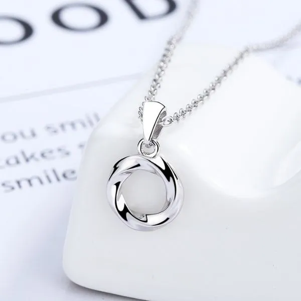 Dây Chuyền Nữ Lili Jewelry Tròn Cách Điệu Evangeline LILI_131573 Màu Trắng