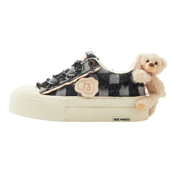 Giày Thể Thao Nữ 13 De Marzo Bear Denim Badge Màu Đen Size 35