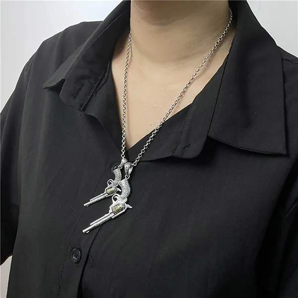 Mặt Dây Chuyền Nam Lili Jewelry Hình Cây Súng Lục Dominick LILI_076876 Màu Bạc - Trang sức - Vua Hàng Hiệu